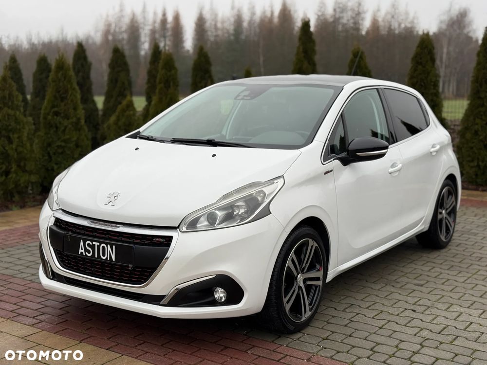 Peugeot 208 PureTech 110 Stop & Start Allure - 12