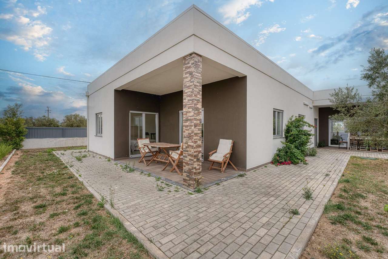 Moradia térrea T3 com piscina e vista campo-  Abitureiras, Santarém - Grande imagem: 2/41