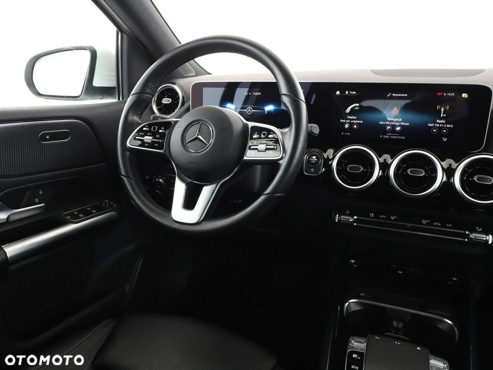 Mercedes-Benz Klasa B 250 7G-DCT Progressive - 17