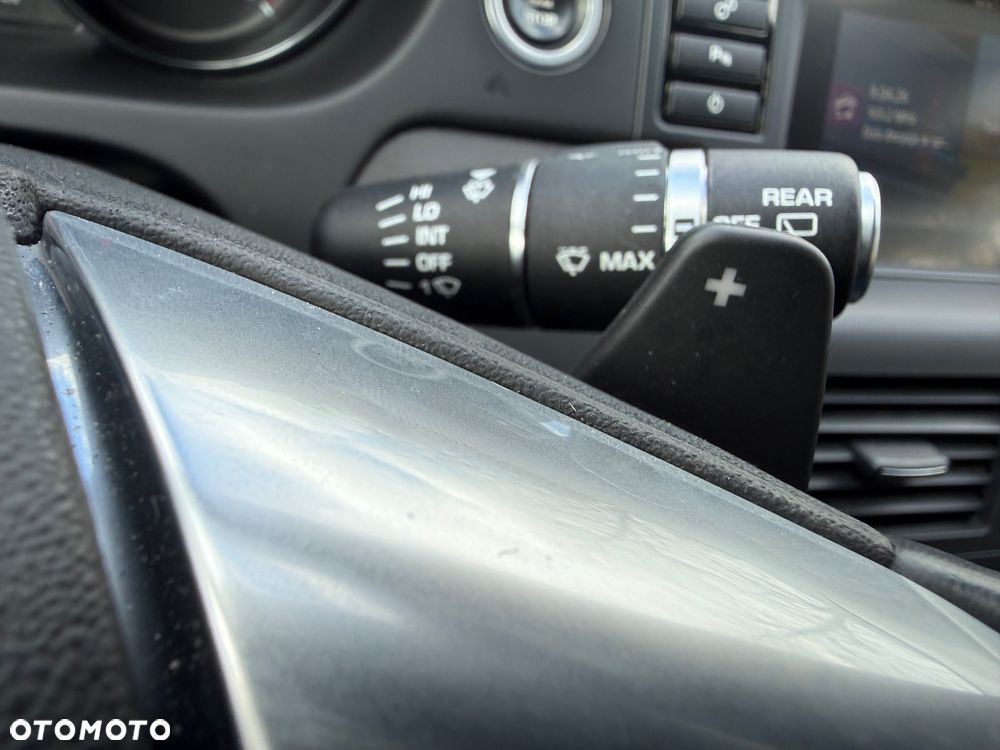 Land Rover Discovery Sport D150 - 23