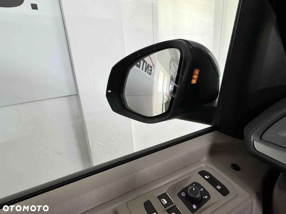 Volkswagen Multivan 2.0 TDI L2 Edition DSG - 22