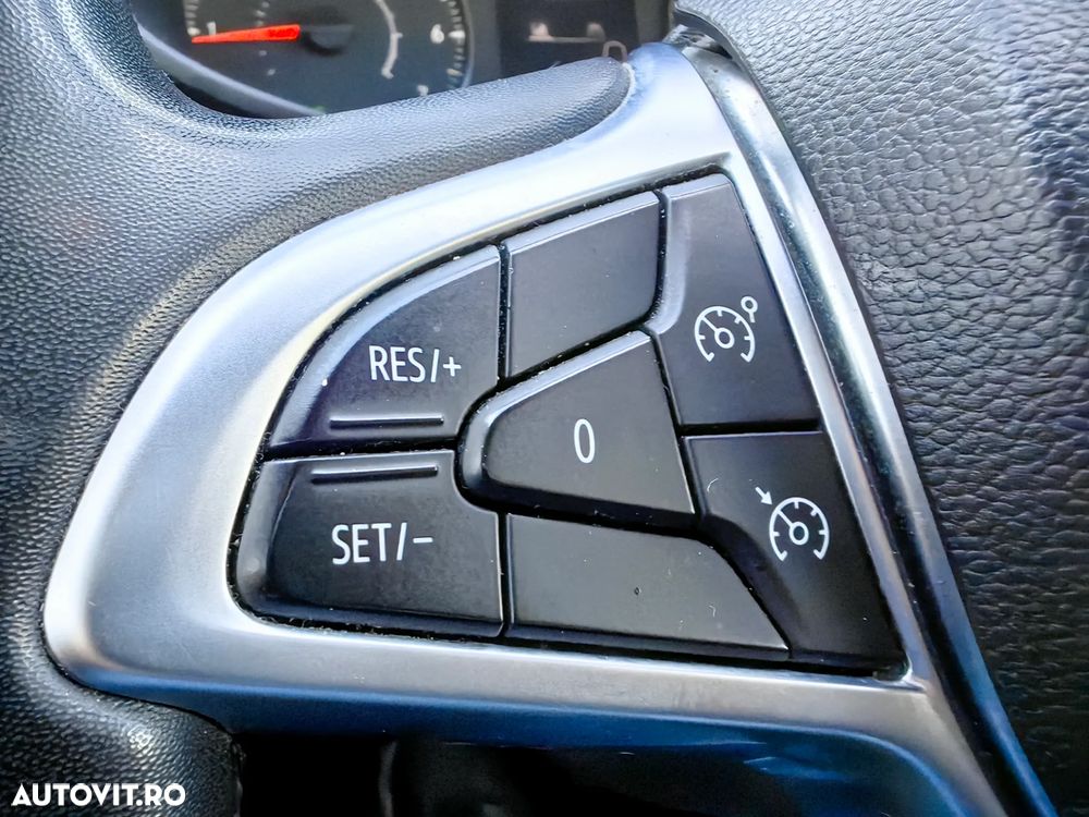 Dacia Logan TCe 90 CVT Prestige - 22
