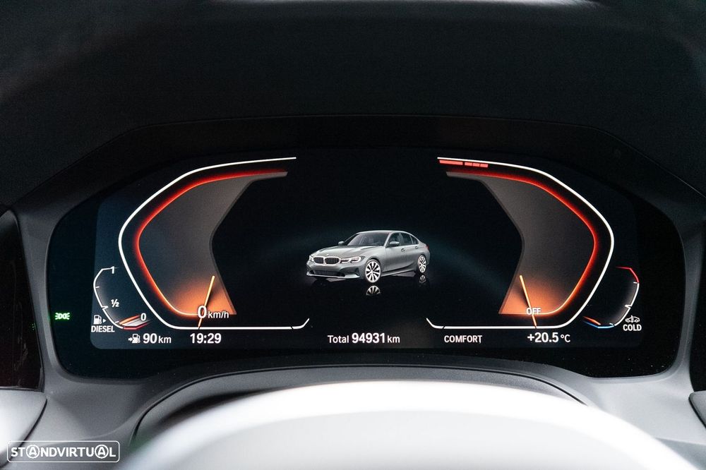 BMW 320 d Pack M Auto - 36