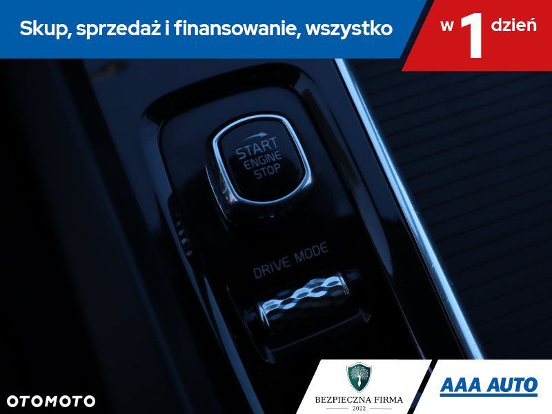 Volvo XC 60 - 18