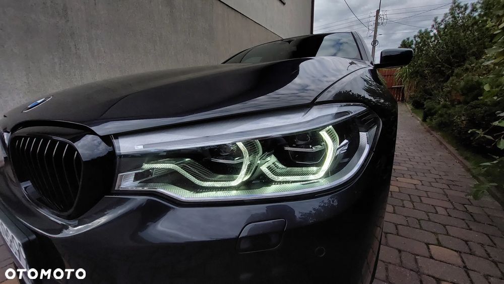 BMW Seria 5 518d M Sport - 6
