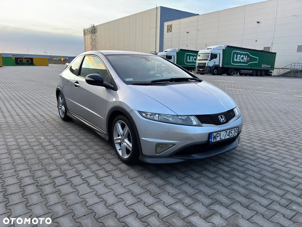 Honda Civic 1.8i-VTEC Type S - 3