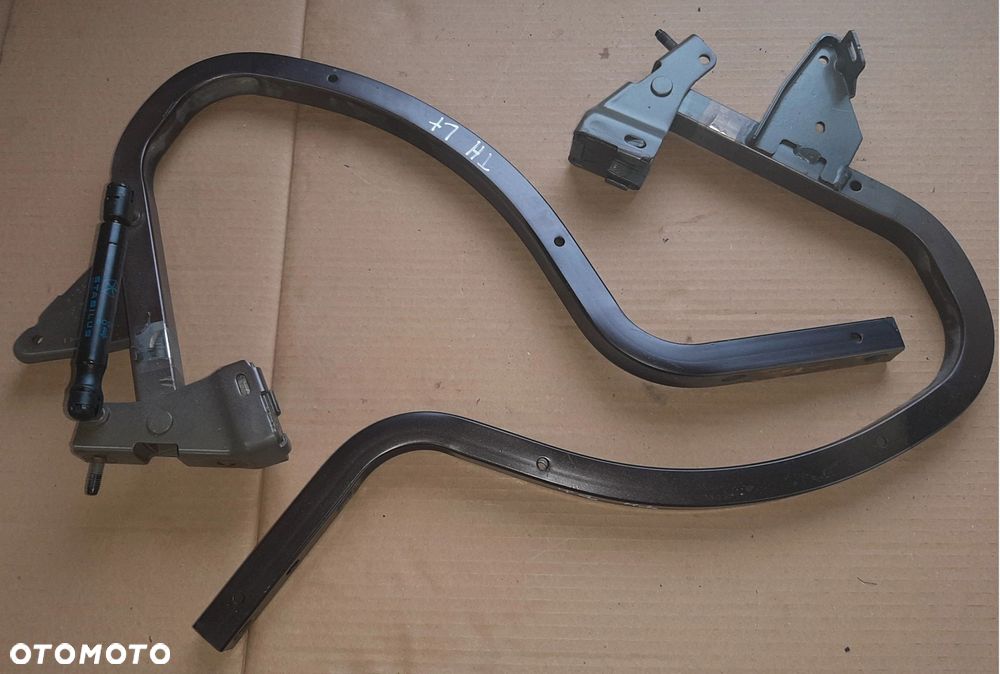 Thema II zawias klapy tył tylnej komplet 300C II Lancia - 1