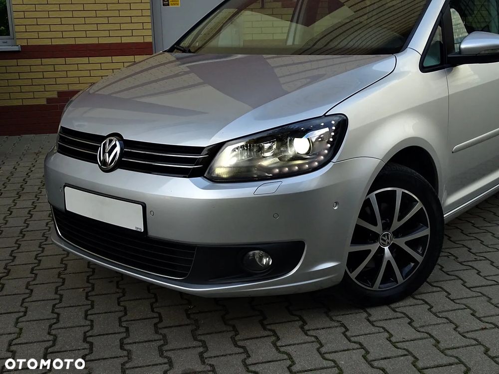 Volkswagen Touran 1.6 TDI DPF BlueMotion Technology Comfortline - 13