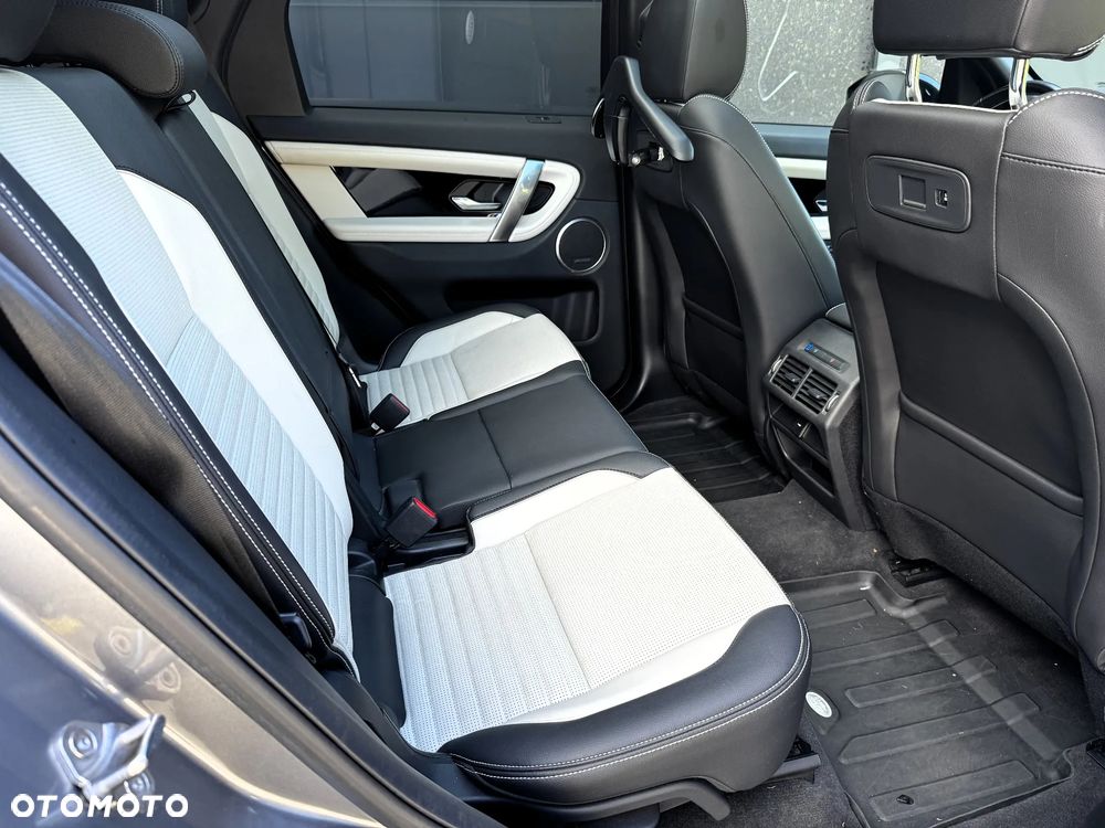 Land Rover Discovery Sport 2.0 D200 mHEV Dynamic SE - 11