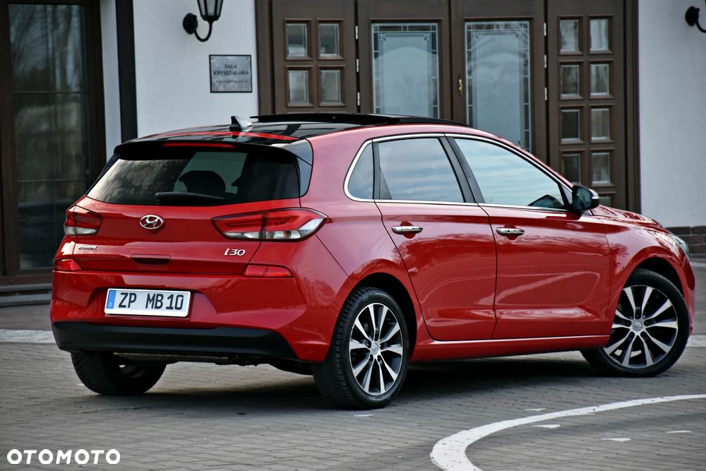 Hyundai i30 1.0 T-GDI Connect & Go - 22