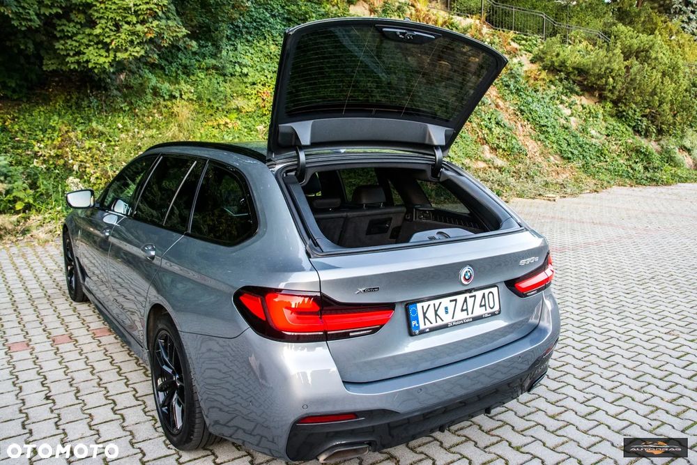 BMW Seria 5 - 35