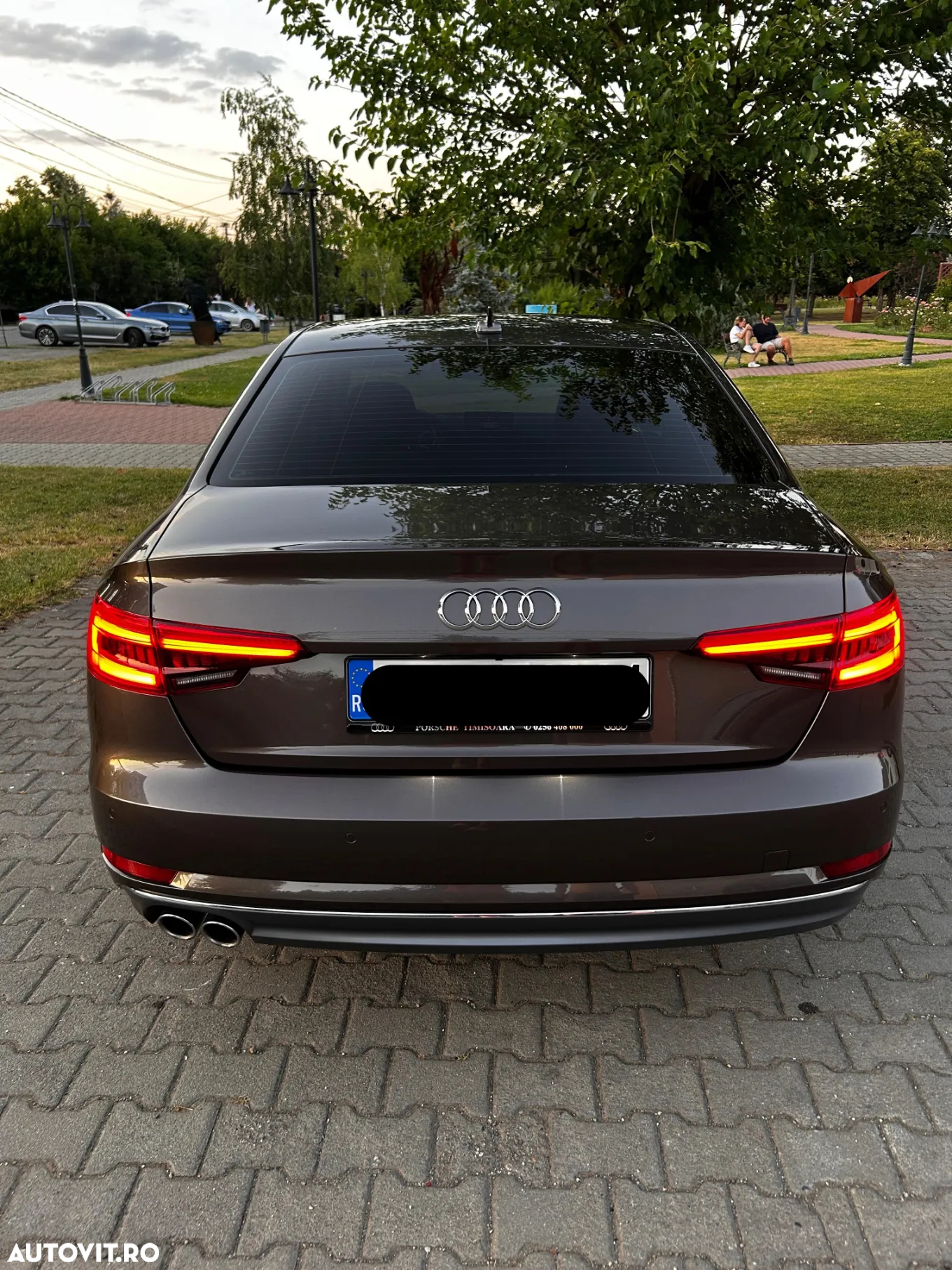 Audi A4 2.0 TDI S tronic Sport - 9