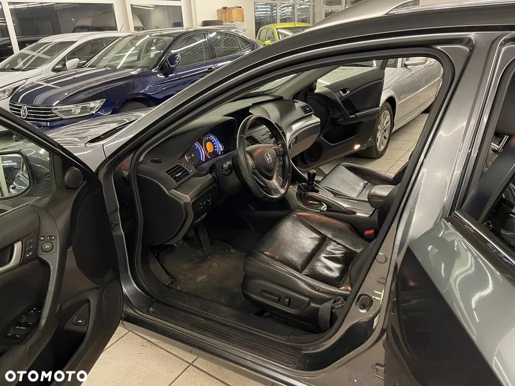 Honda Accord 2.4 Executive - 4