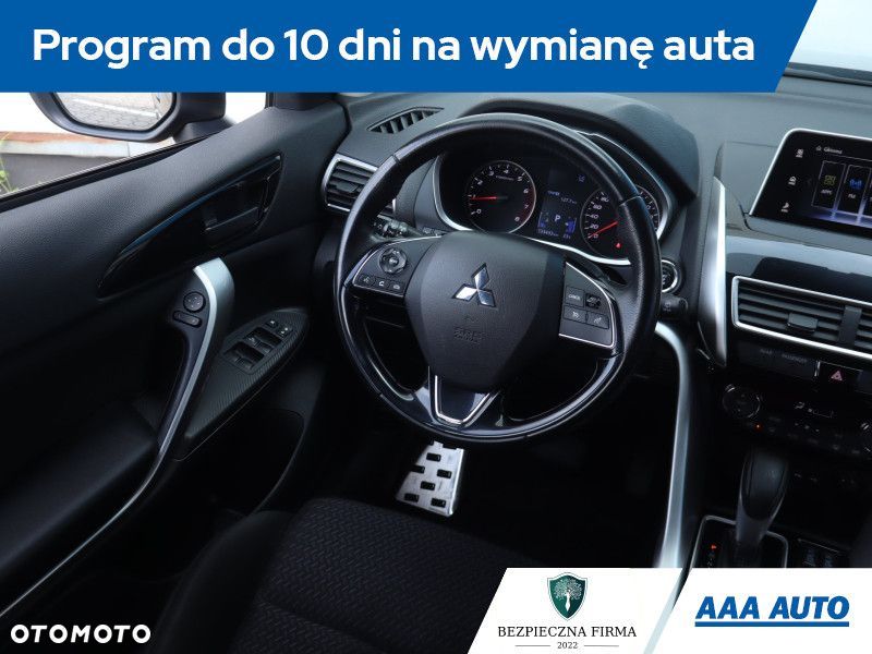 Mitsubishi Eclipse Cross - 9