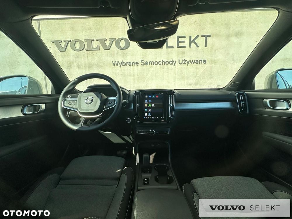 Volvo XC 40 - 33