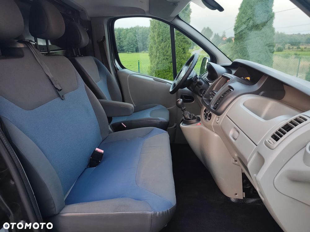 Renault Trafic - 13