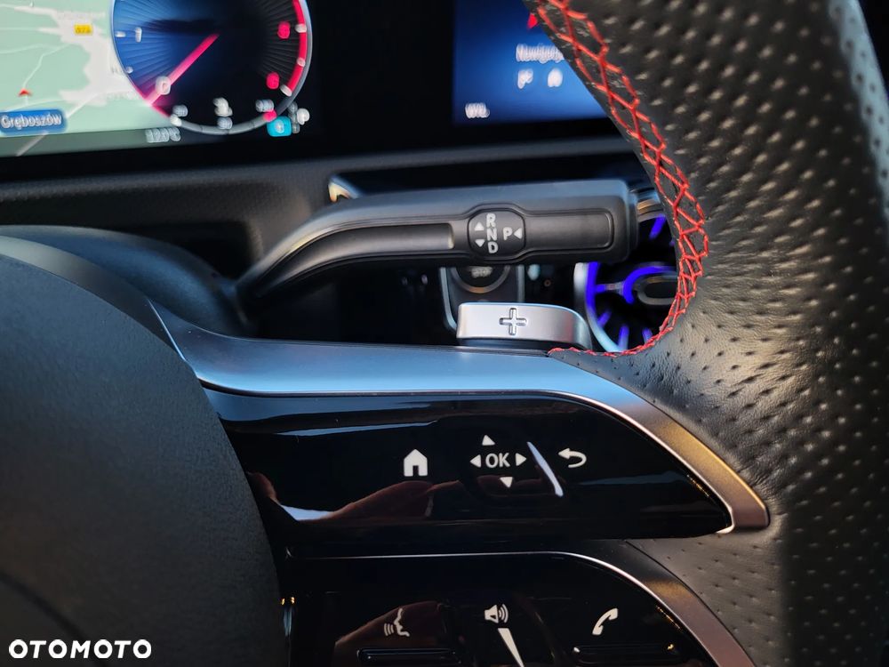 Mercedes-Benz CLA 220 d AMG Line 8G-DCT - 27