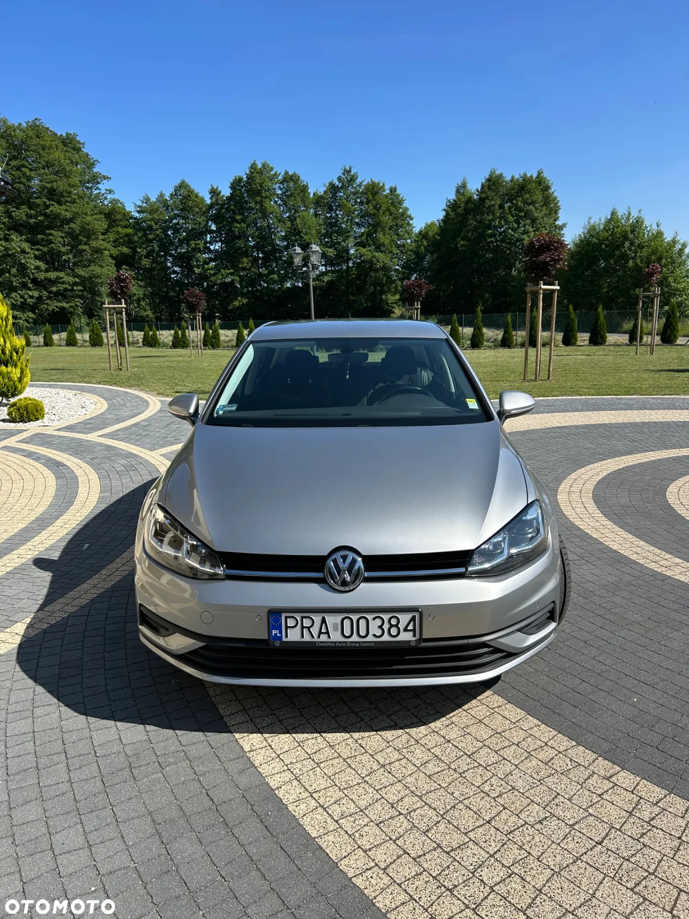 Volkswagen Golf VII 1.6 TDI BMT Trendline - 2