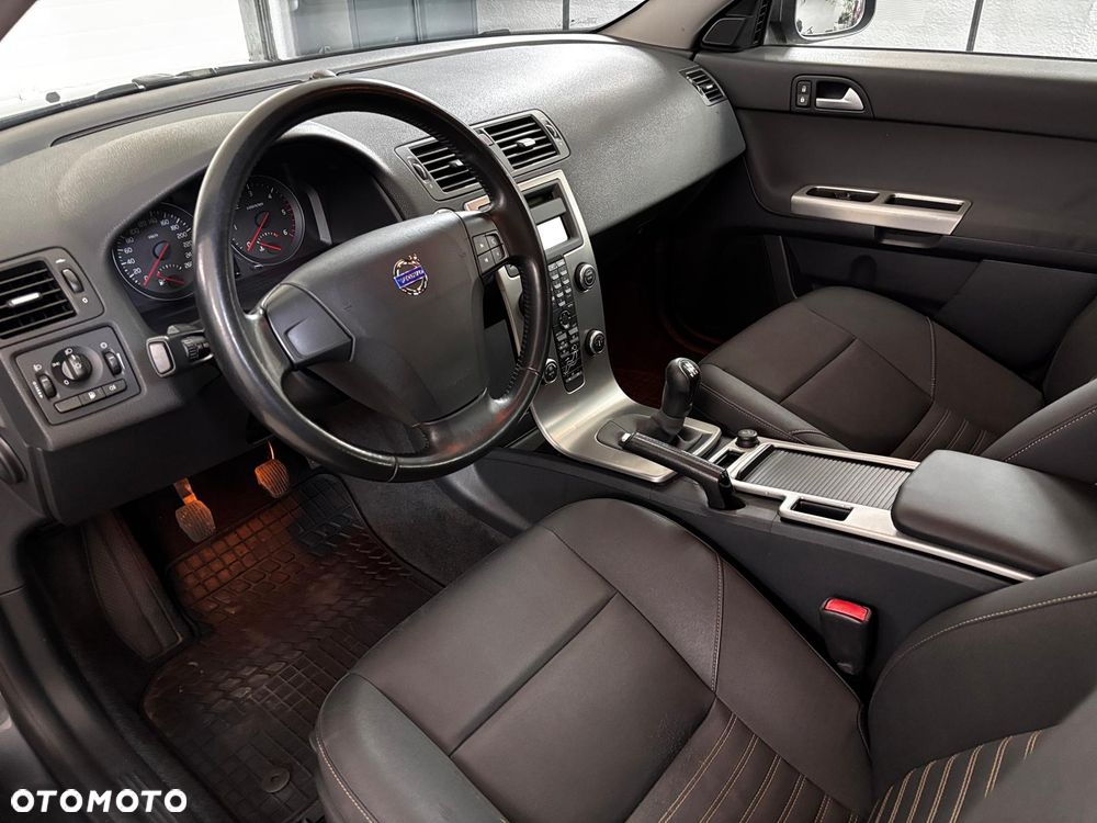 Volvo V50 1.6D DPF DRIVe Kinetic - 11