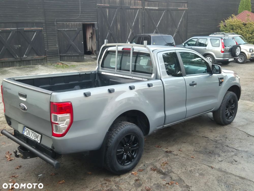 Ford Ranger 2.2 TDCi 4x4 DC XLT - 38
