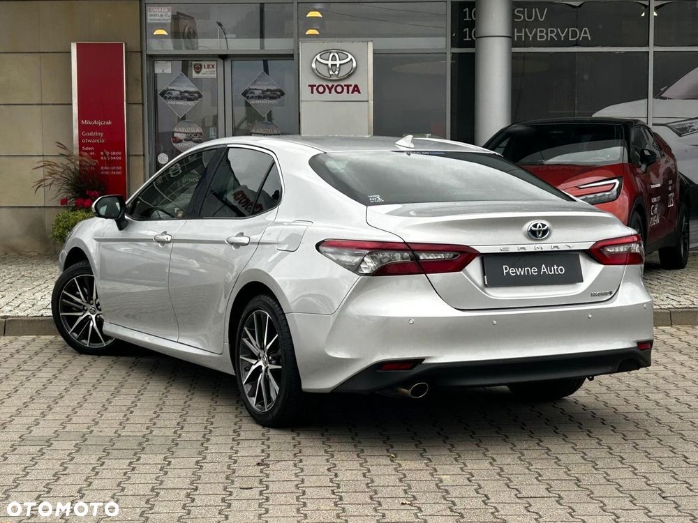 Toyota Camry 2.5 Hybrid Executive CVT - 4