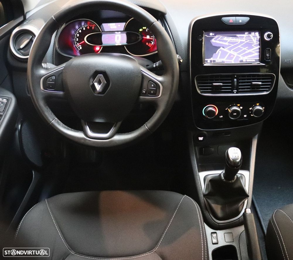 Renault Clio 0.9 TCe Limited - 28