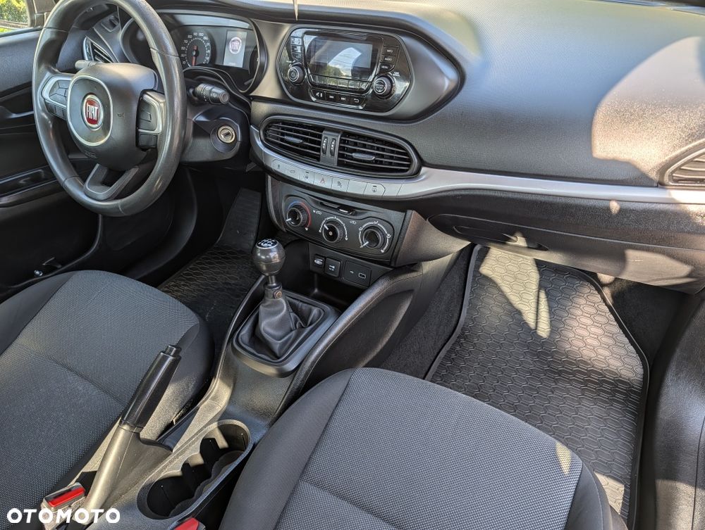 Fiat Tipo - 8