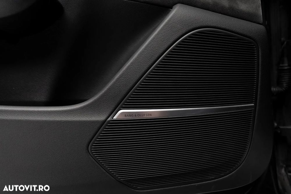 Audi RS Q8 RSQ8 4.0 TFSI quattro MHEV Tiptronic - 22