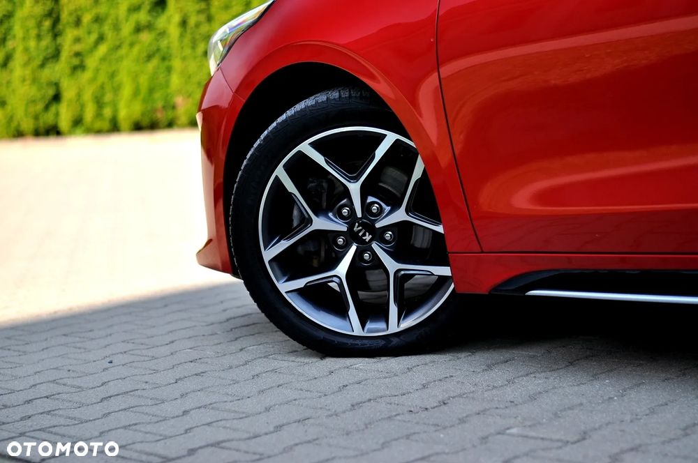 Kia ProCeed 1.4 T-GDI GT Line - 17