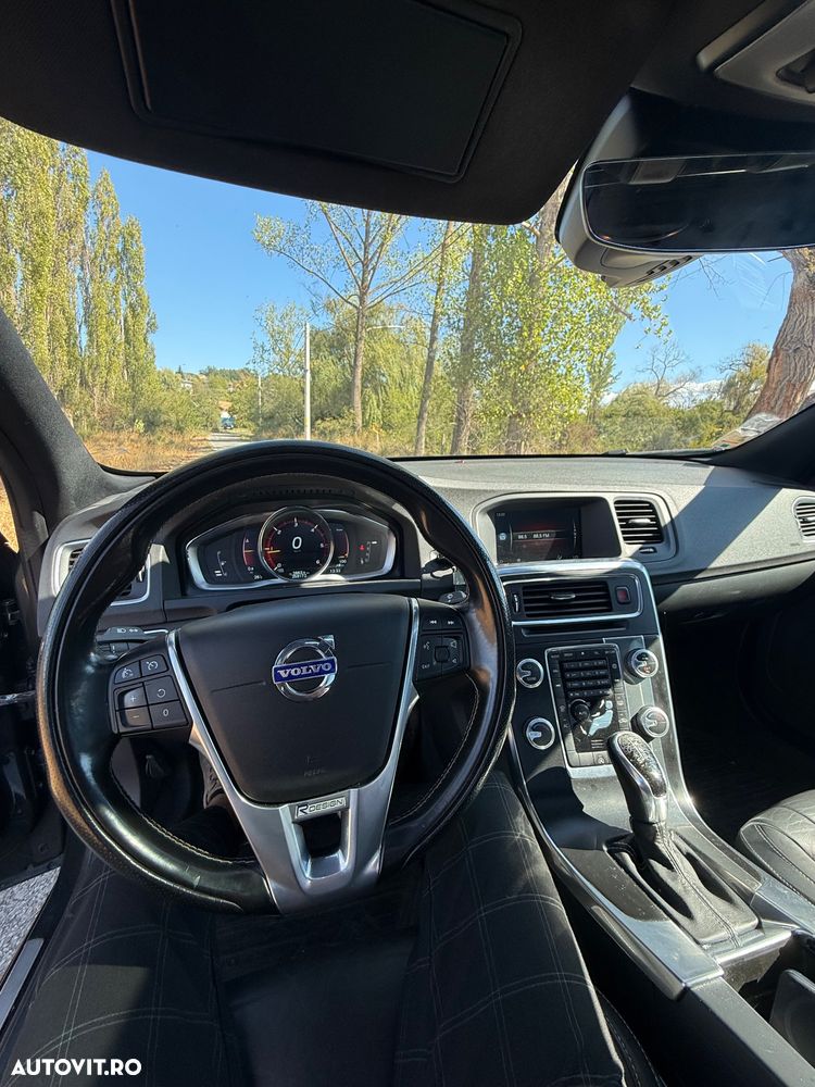 Volvo S60 - 2