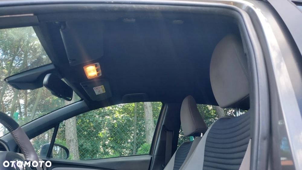 Toyota Yaris 1.5 VVT-i Launch Edition - 10
