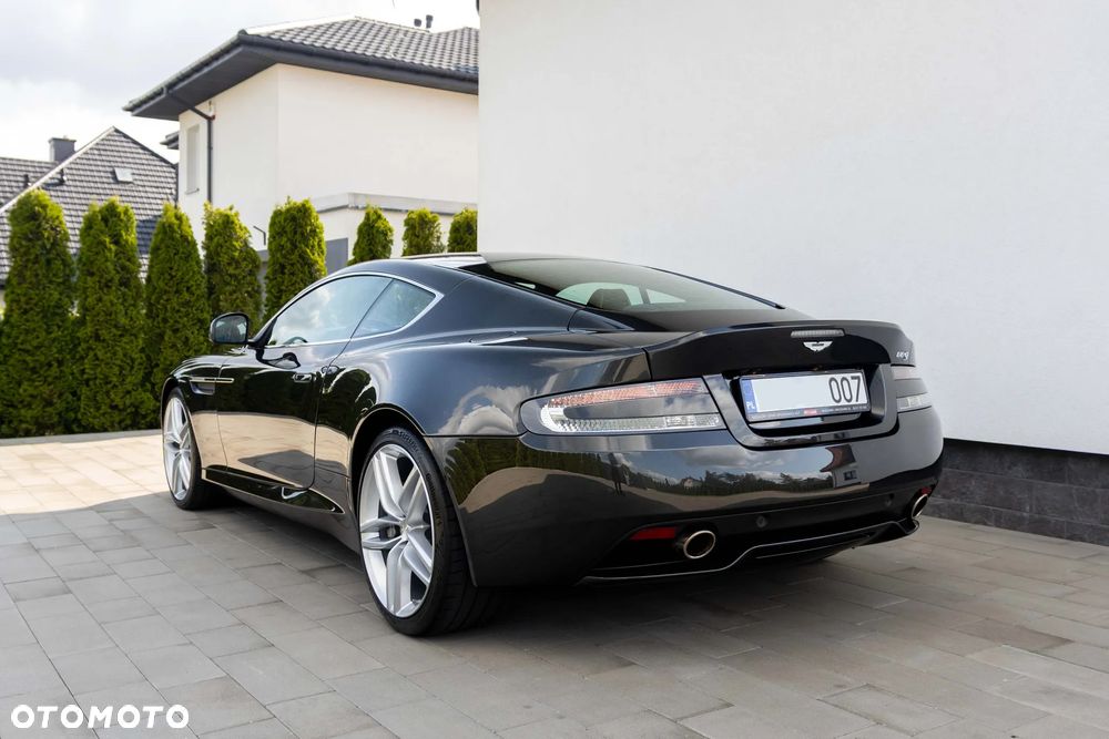 Aston Martin DB9 Touchtronic - 5
