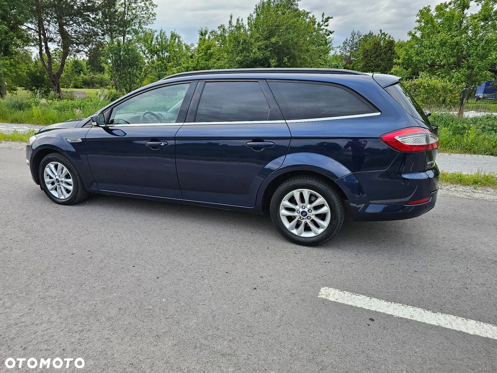 Ford Mondeo - 35