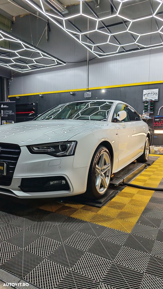 Audi A5 Sportback 2.0 TDI quattro Stronic - 2