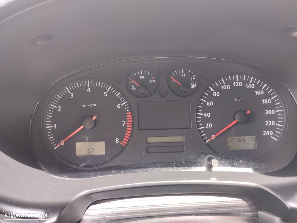 SEAT Leon 1.6 Signo - 10