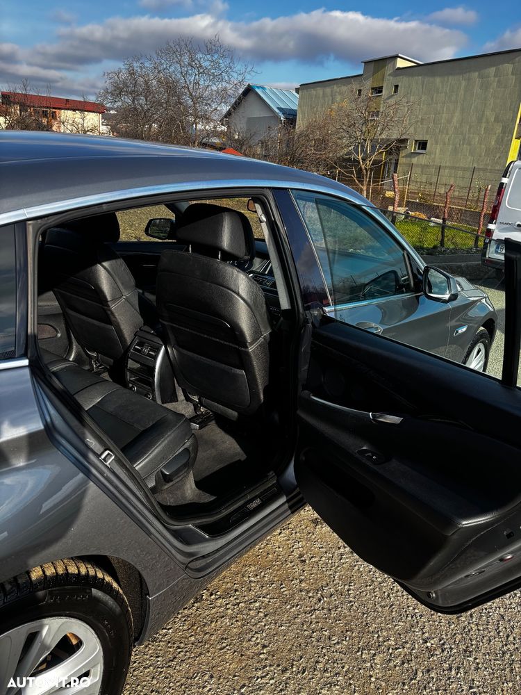 BMW Seria 5 530d Aut. - 8