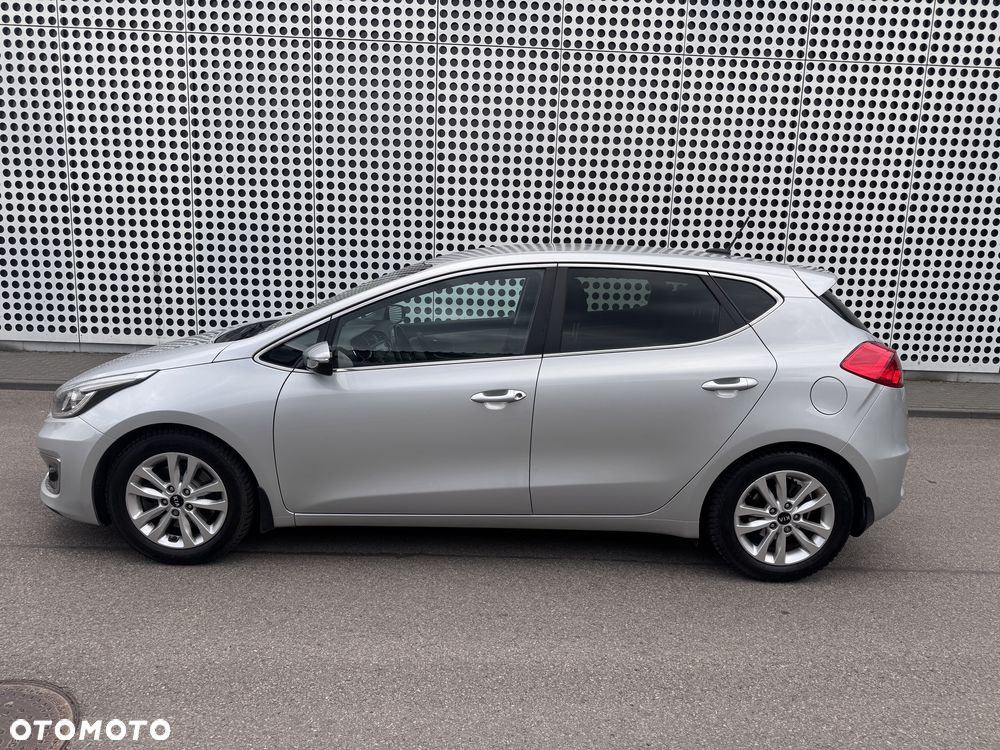 Kia Ceed 1.6 GDI DCT Platinum Edition - 4