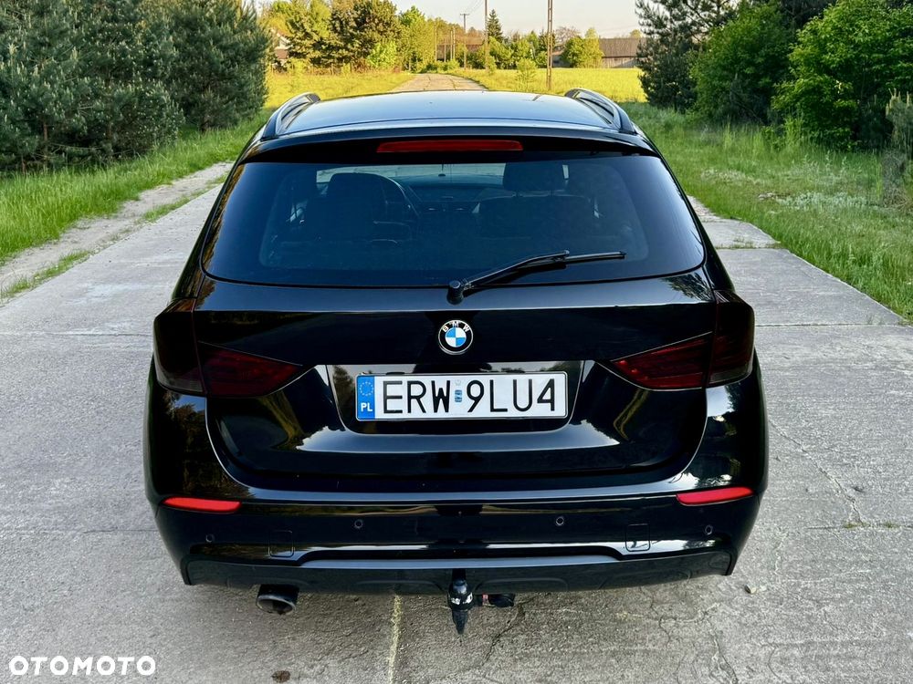 BMW X1 sDrive20d - 11