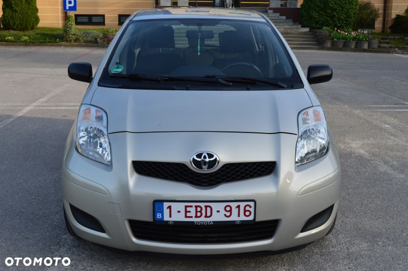 Toyota Yaris - 3