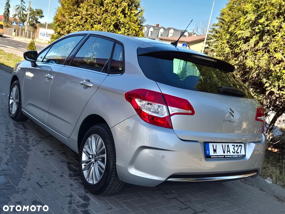 Citroën C4 VTi 120 Attraction - 11