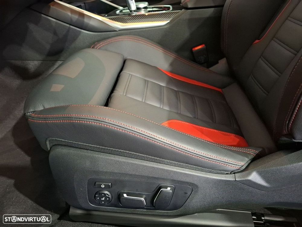 BMW M2 Auto - 9