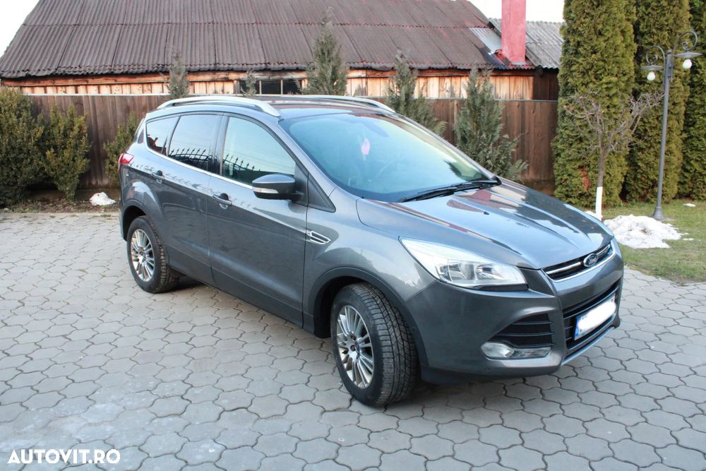 Ford Kuga 2.0 TDCi 4x4 Aut. Titanium - 5