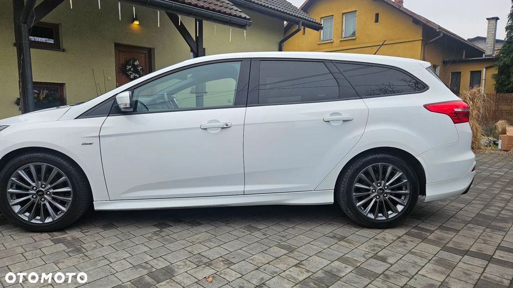 Ford Focus 1.0 EcoBoost ST-Line ASS - 5