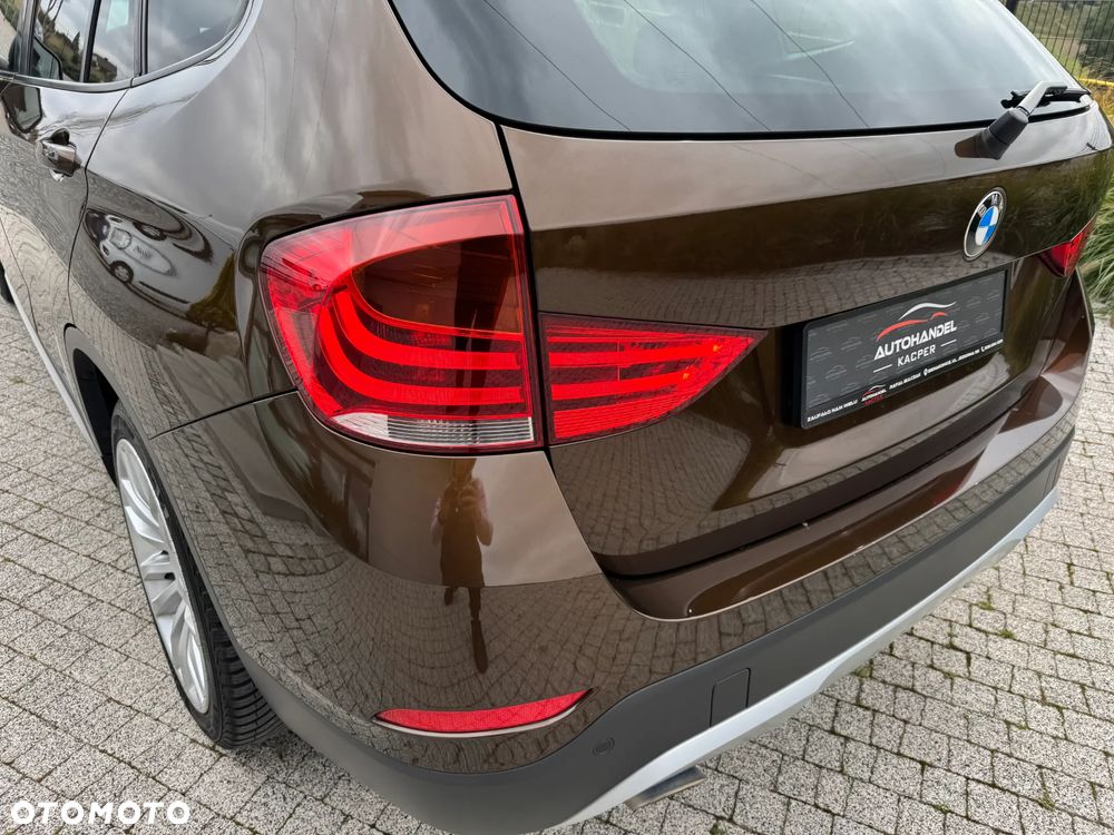 BMW X1 sDrive18d xLine - 9