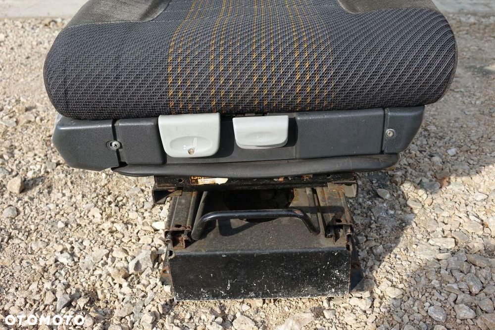 FOTEL KIEROWCY ISRI PNEUMATYCZNY MERCEDES CITARO 213423142 - 8