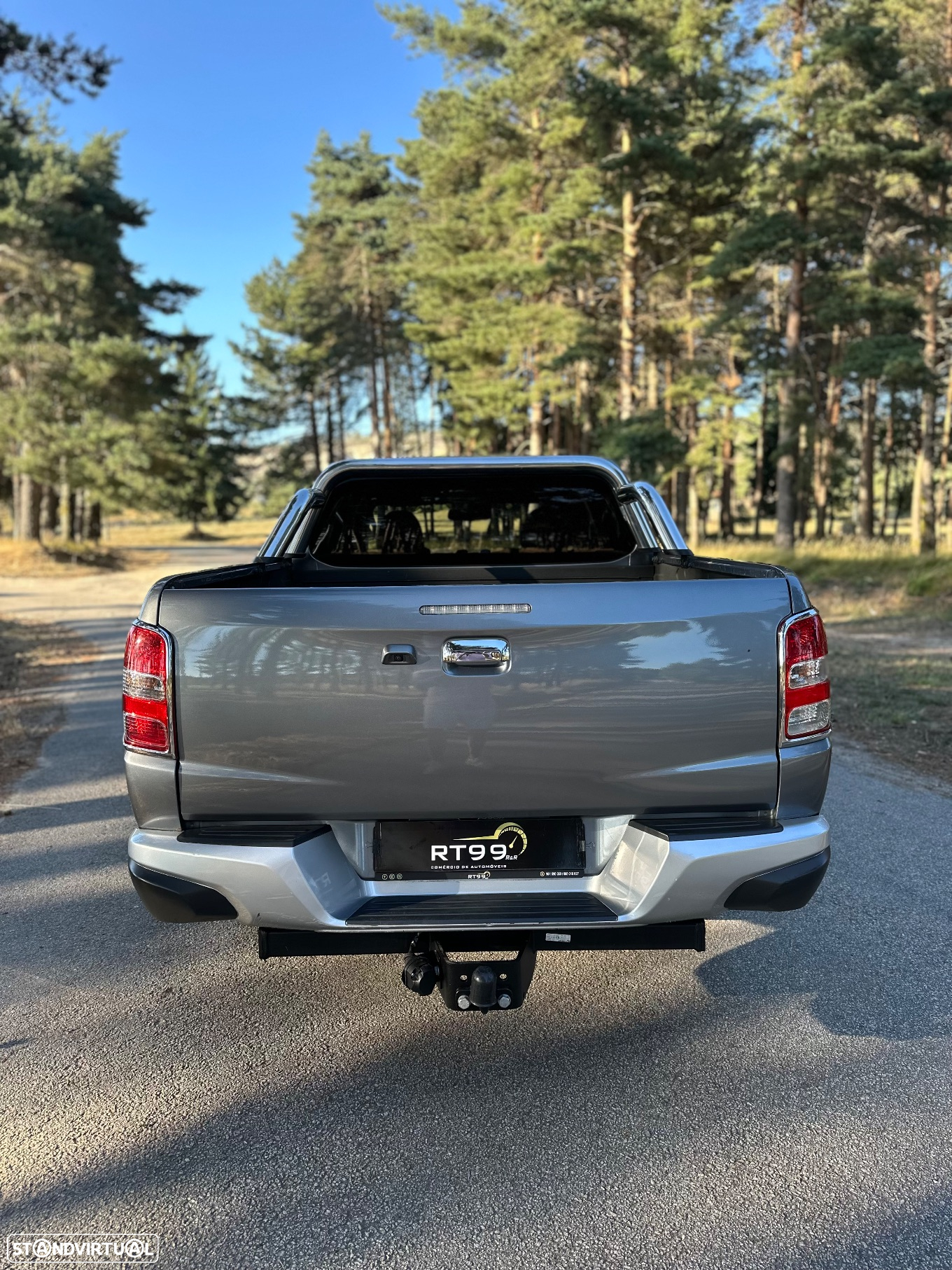Mitsubishi L200 2.4 DI-D CD Intense Strakar 4WD - 16