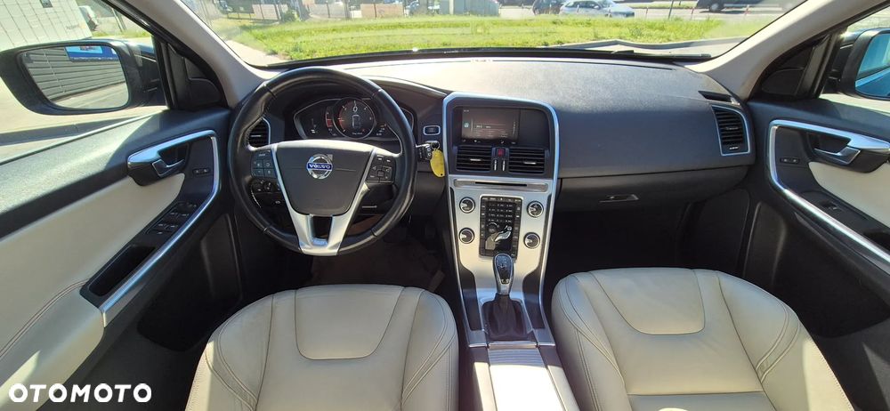 Volvo XC 60 D3 Drive-E Ocean Race - 2