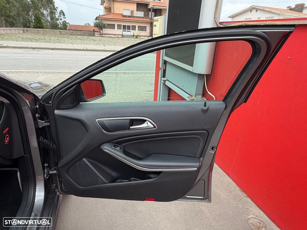 Mercedes-Benz A 180 CDI BlueEFFICIENCY - 25