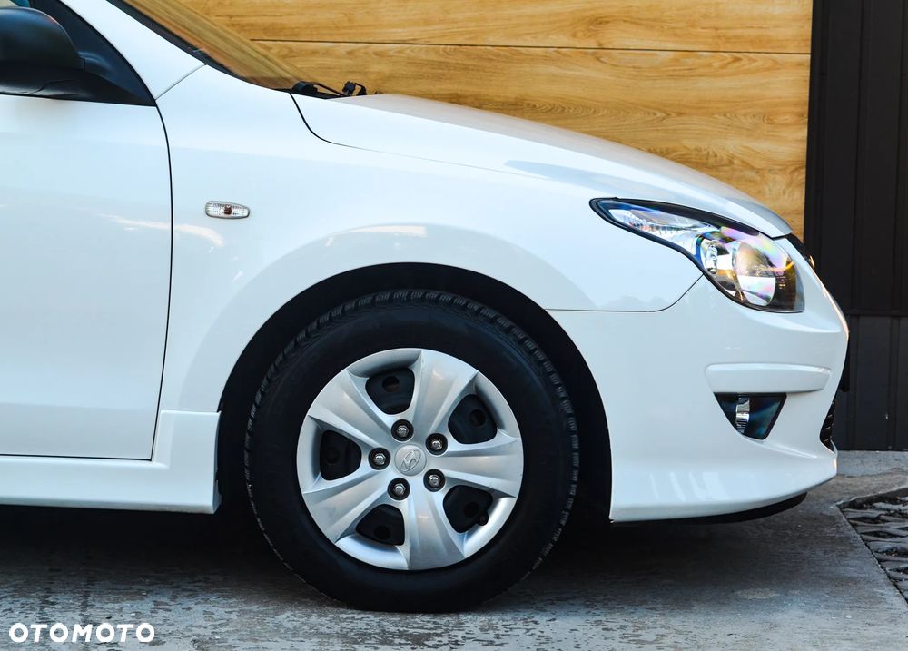Hyundai i30 1.6 CRDi Classic EU5 - 7