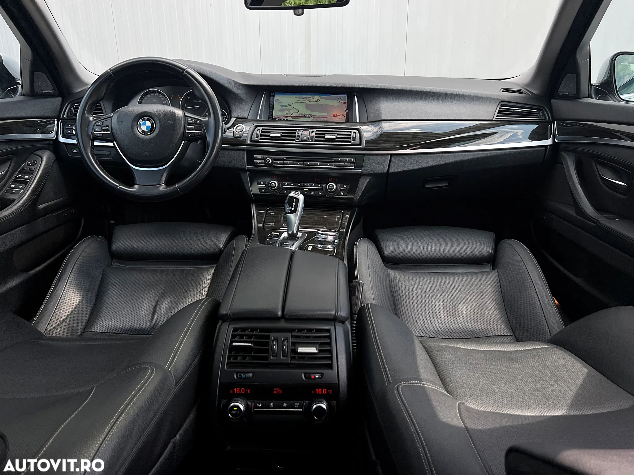 BMW Seria 5 530d xDrive - 6